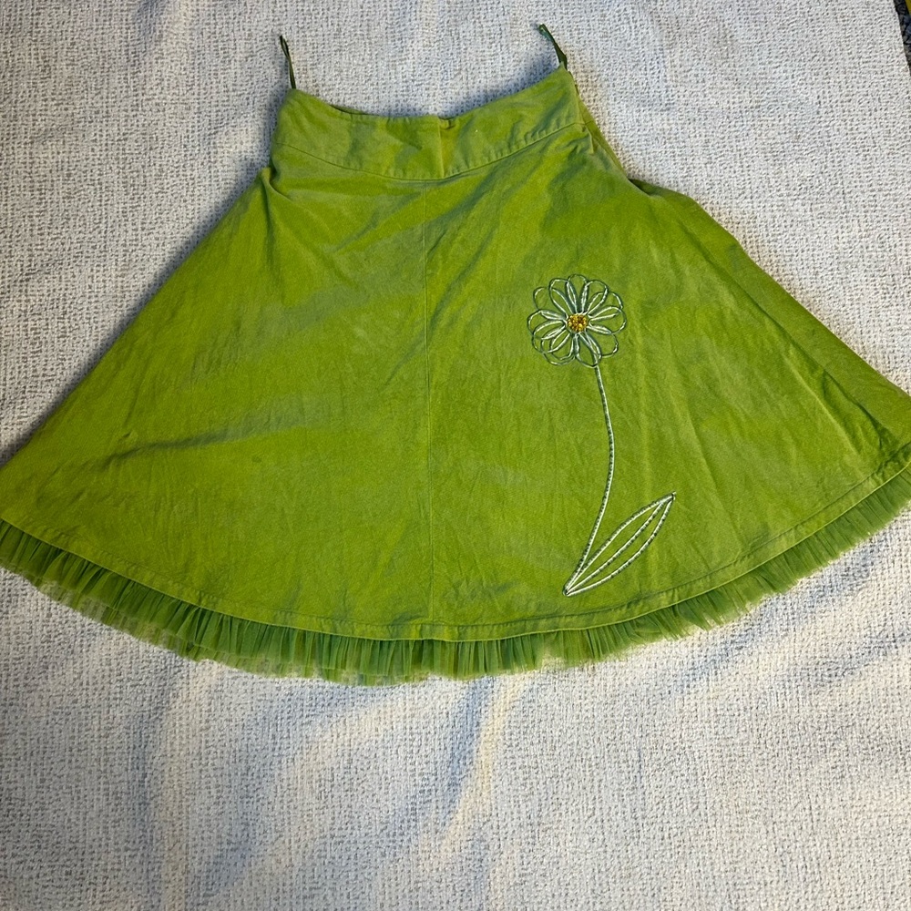Green Skirt with Floral Embroidery